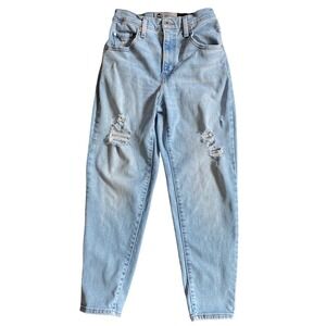 Levi's SilverTab Light Wash Distressed High Rise Mom Jeans Size 26